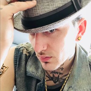 Meet your Posher, Jeremy